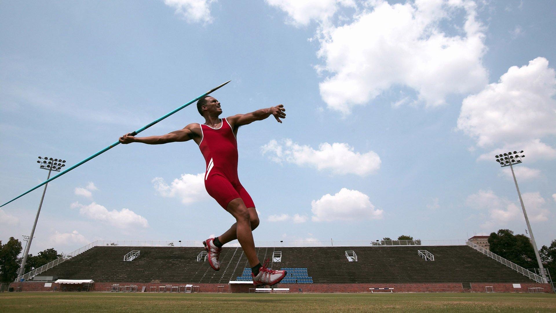 金球之外，当绿叶与红花在足坛光影中互换角色